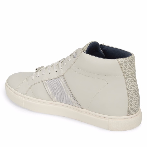 NIB $195 Ted Baker London Cruuw High Top Sneaker in size 9.5! - Picture 2 of 6